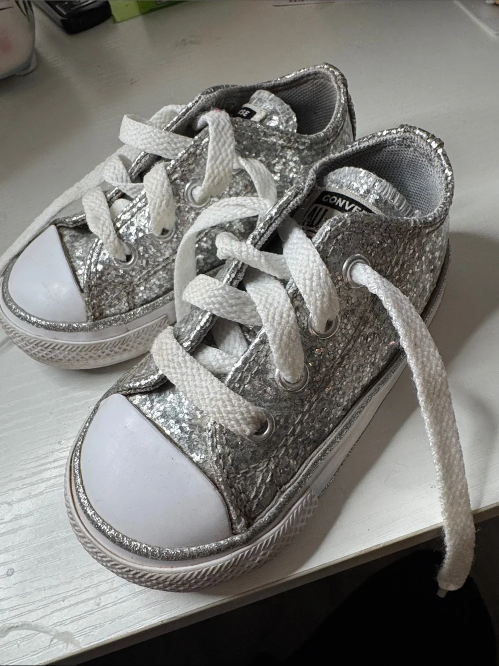 Converse Kids Silver Glitter Low-Top Sneakers with White Accents